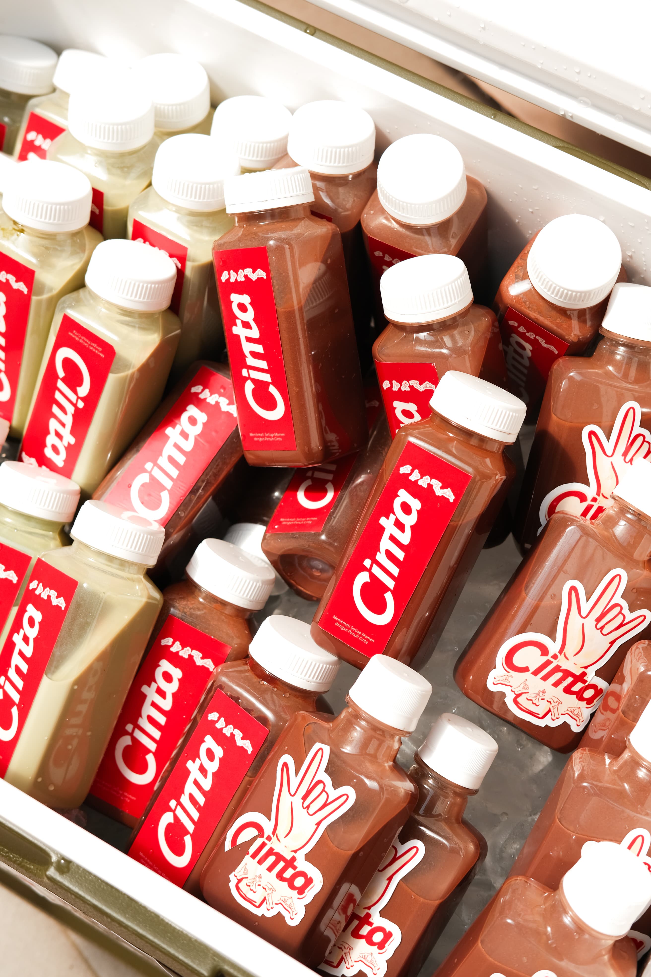 Kopi Cinta drinks prepared for students